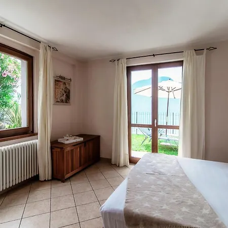 Appartamento Degli Angeli - By Myhomeincomo