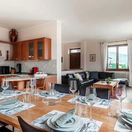 Appartamento Degli Angeli - By Myhomeincomo