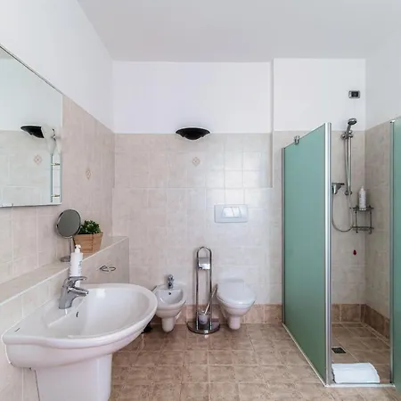 Degli Angeli - By Myhomeincomo Apartament *